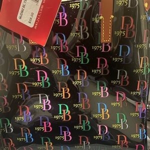 Dooney &Bourke lunch bag